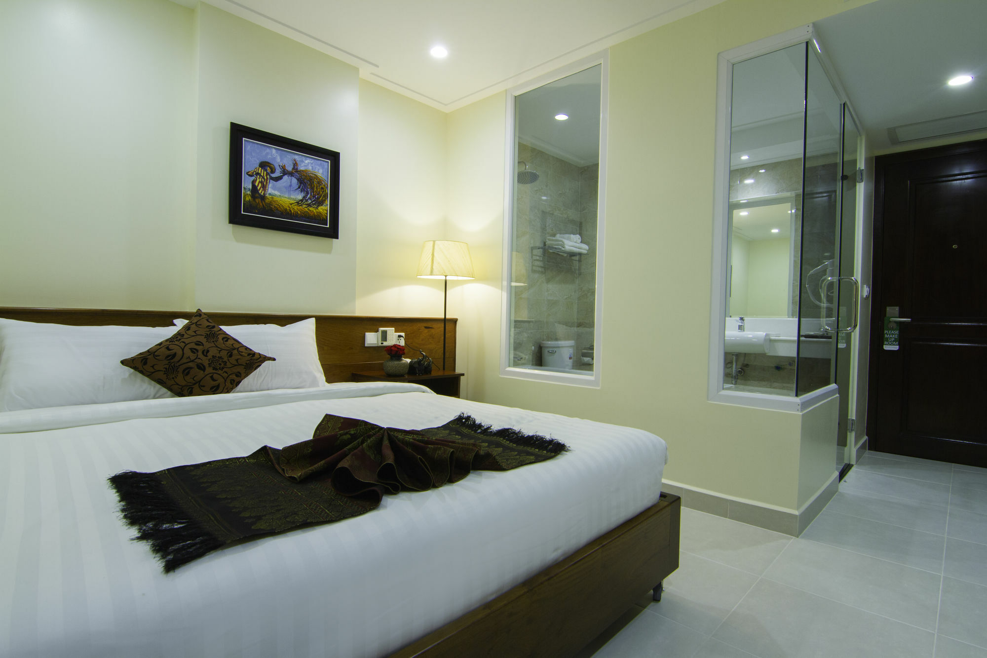 פנום פן Rose Emerald Hotel מראה חיצוני תמונה